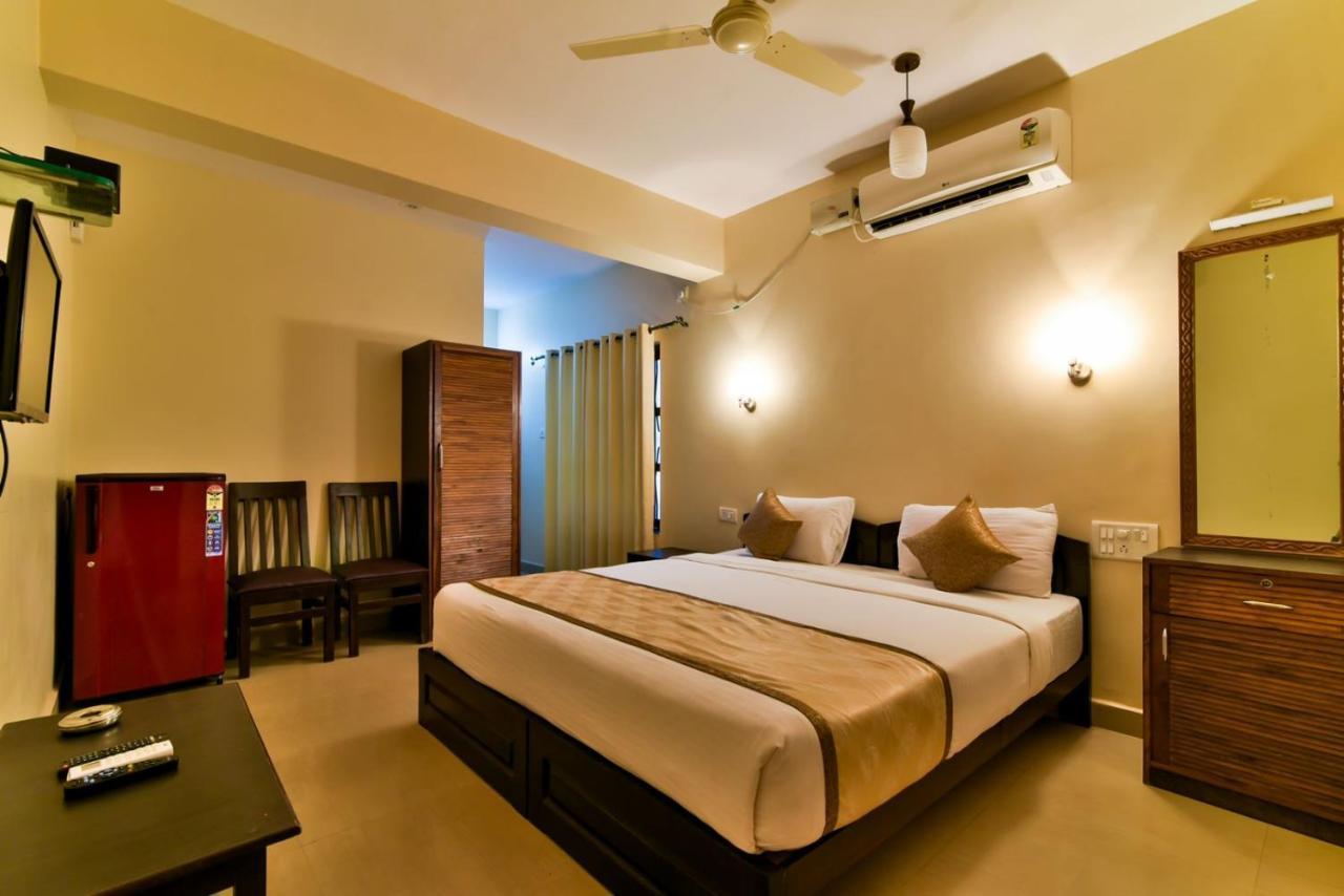 Baga Fantacia Beach Inn Calangute Dış mekan fotoğraf