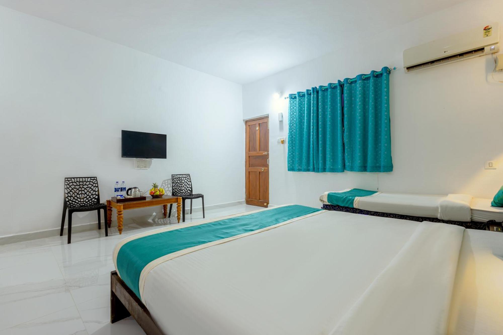 Baga Fantacia Beach Inn Calangute Dış mekan fotoğraf