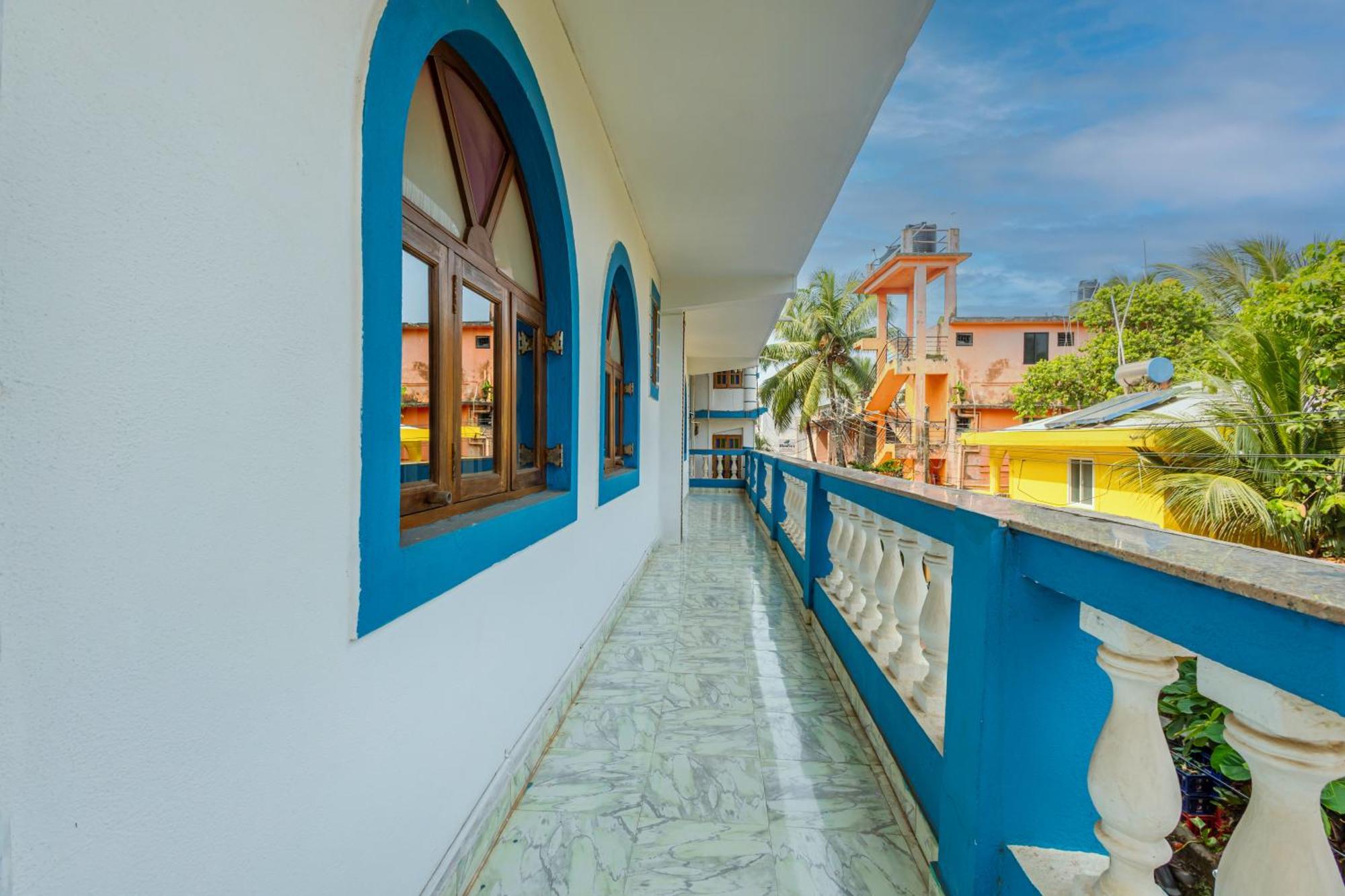 Baga Fantacia Beach Inn Calangute Dış mekan fotoğraf